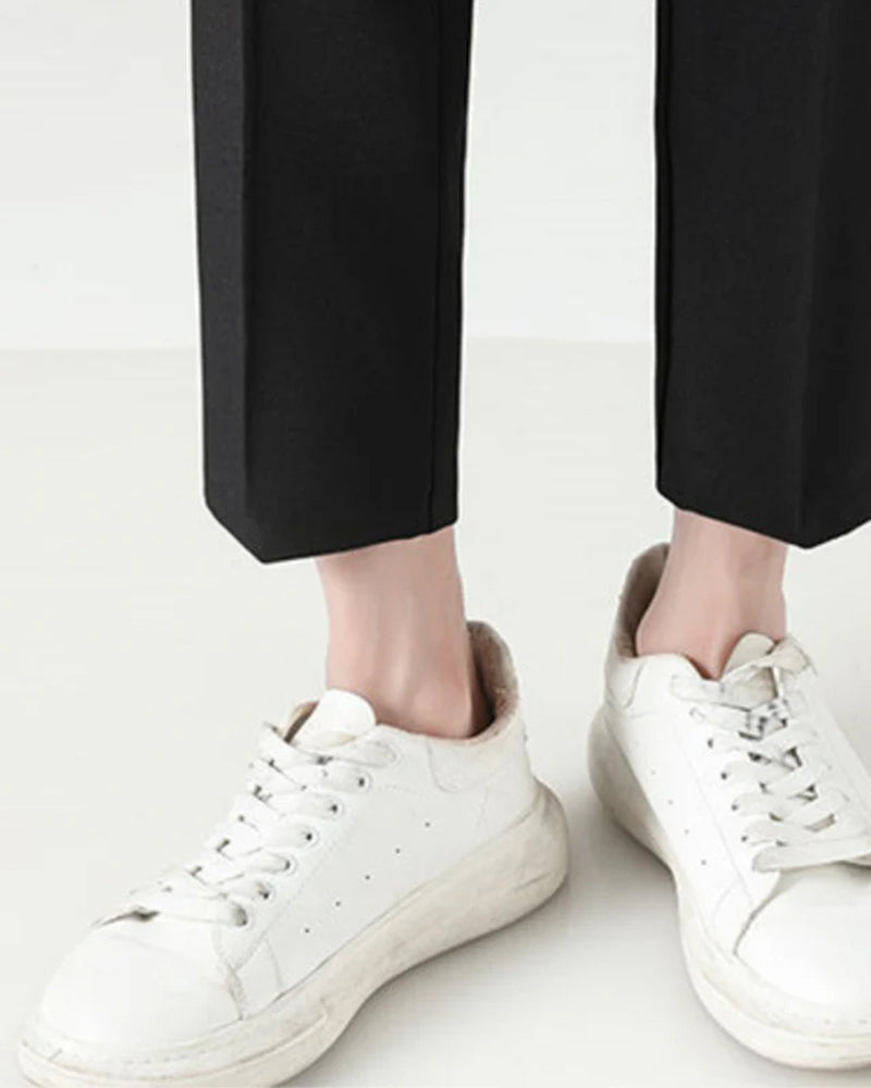 Sada Casual Inteligent z Bani Vechi