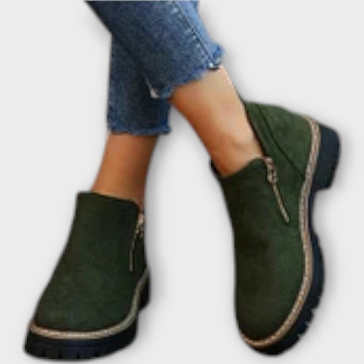 Boty s Elegantním Designem a Pohodlným Střih