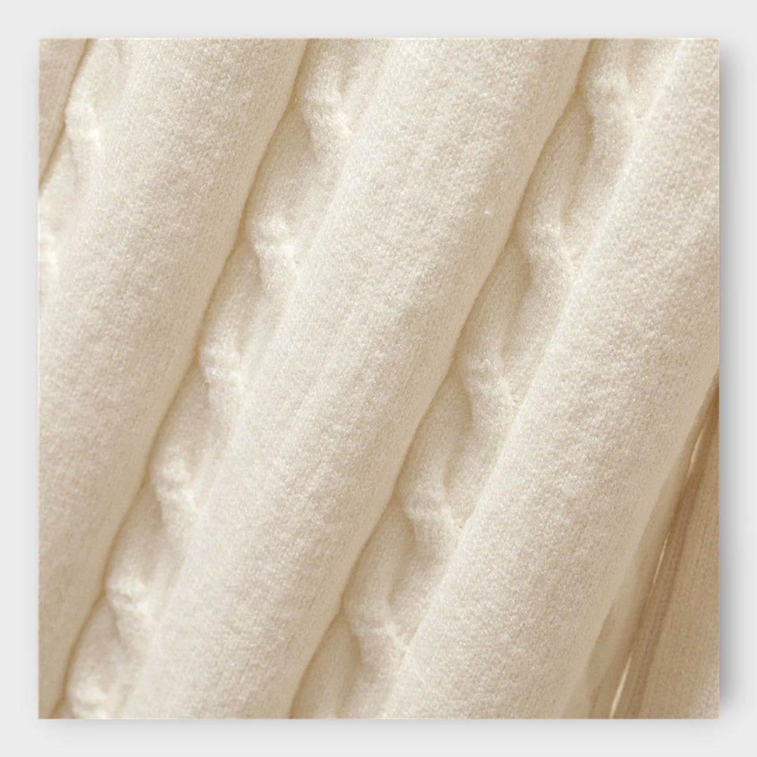 Komplet s vysokým límcem, kalhoty a bezrukávová vesta