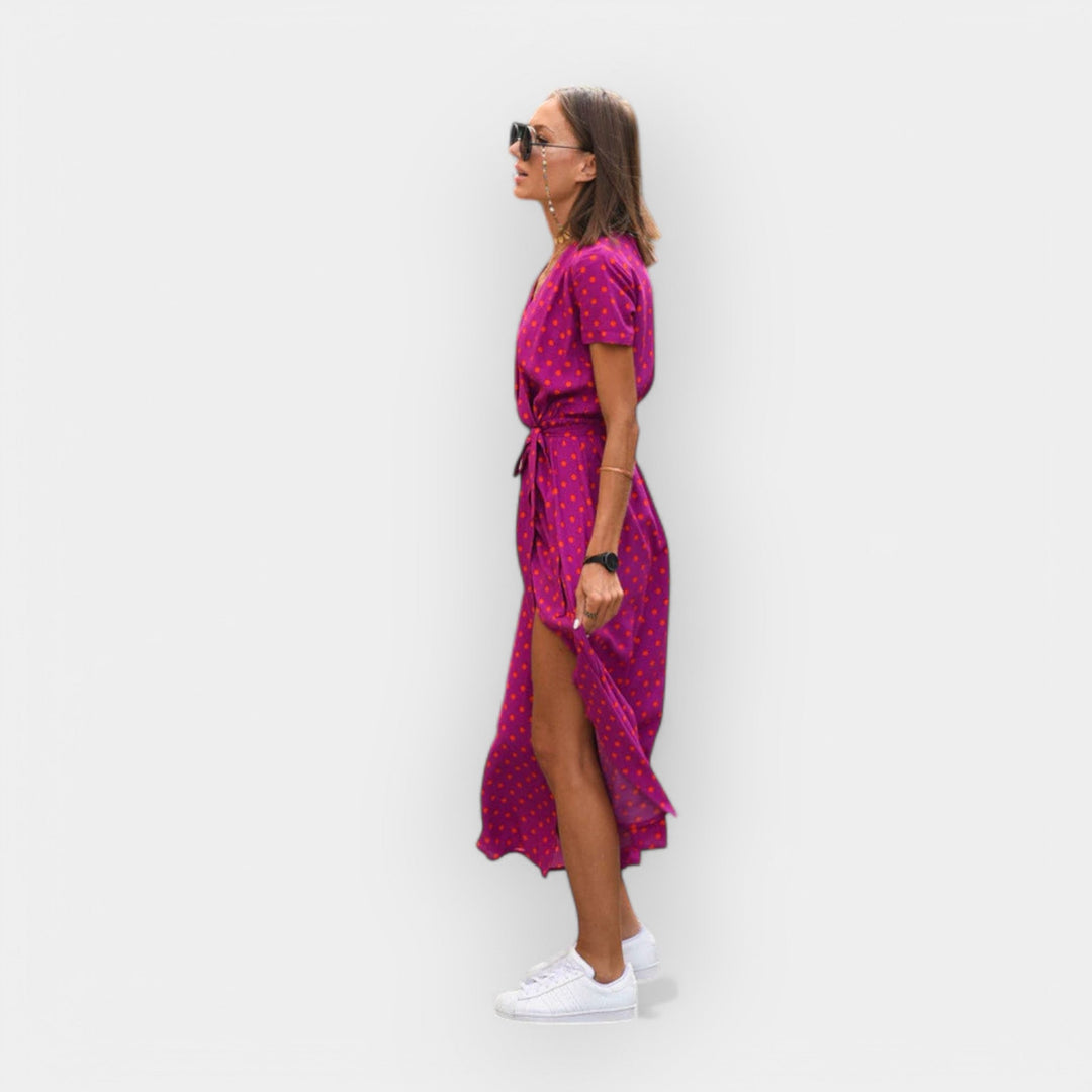 Pohodlné Šaty s Výjimečným Střihovým Přizpůsobením