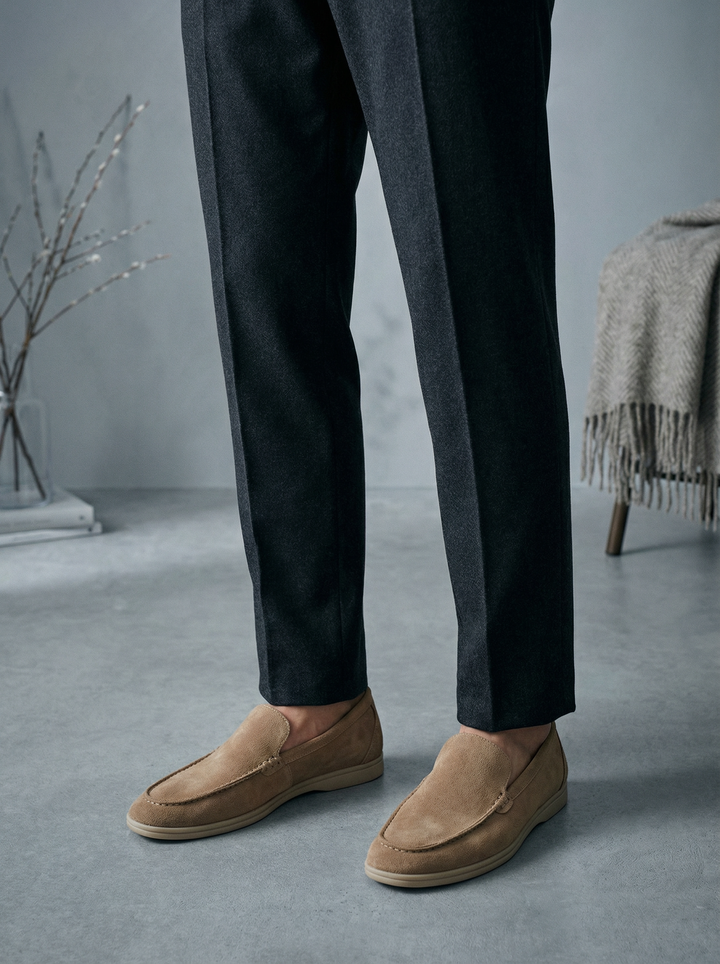 Prémiové semišové loafery