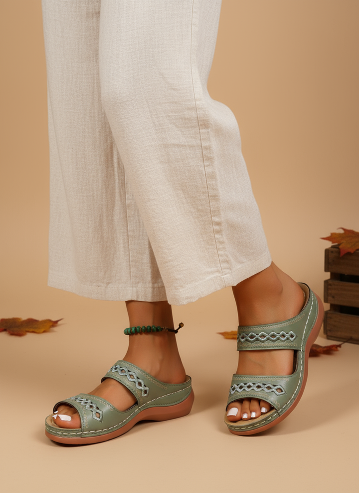 Anatomické sandály s elegantním designem