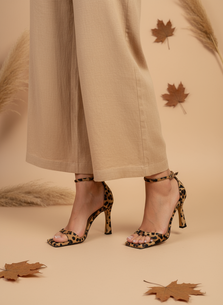 Boty na vysokém podpatku s zvířecím vzorem