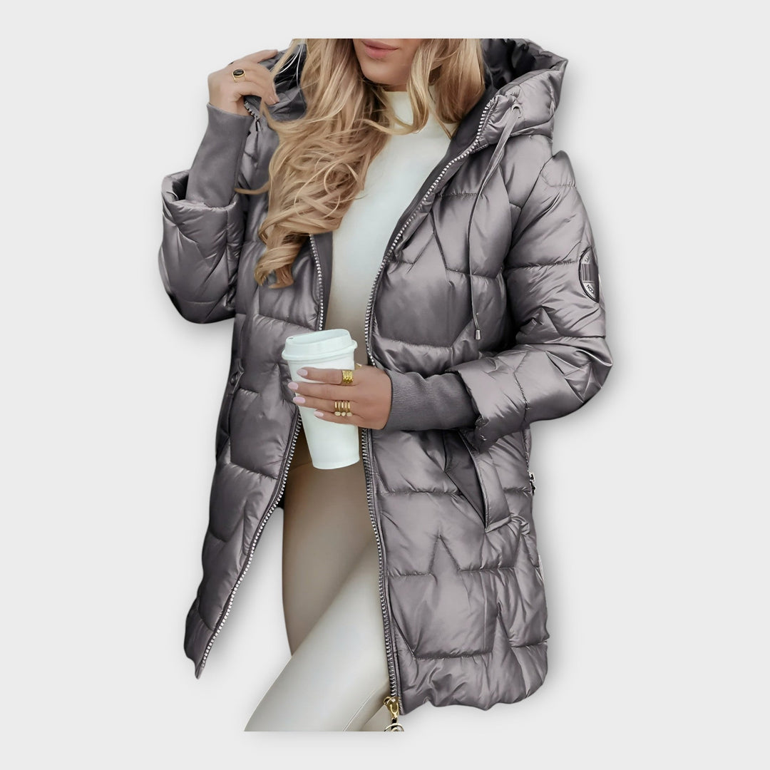 Pohodlná péřová bunda s kapucí