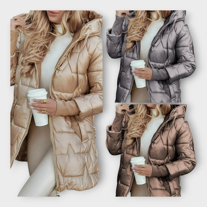 Pohodlná péřová bunda s kapucí